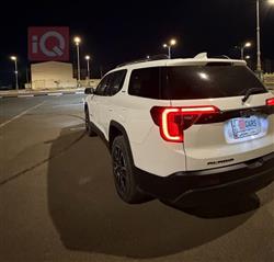GMC Acadia